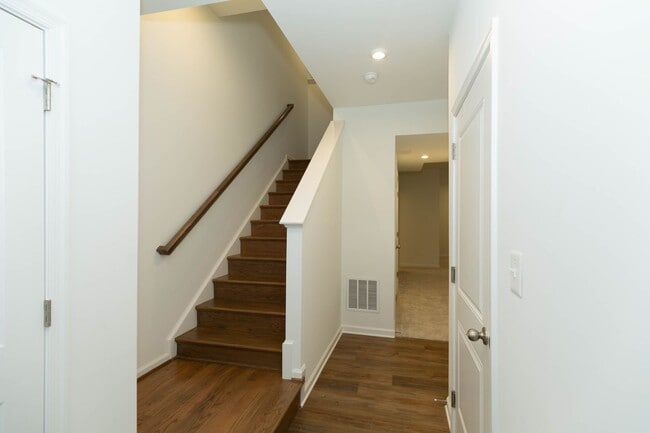 767 Lord Fairfax St in Charles Town, WV - Building Photo - Building Photo