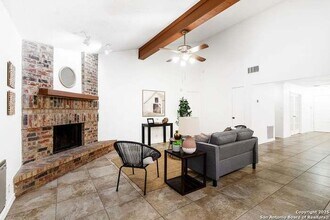 3410 Green Spring Dr in San Antonio, TX - Building Photo - Building Photo