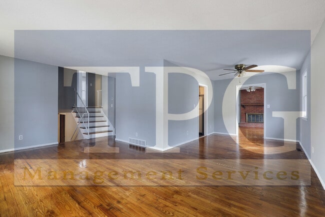 9226 Oakland Ave in Kansas City, MO - Building Photo - Building Photo