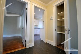 22 Tip Top St in Boston, MA - Building Photo