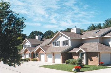 Canopy Collection - Canopy Pines in Madison, WI - Building Photo