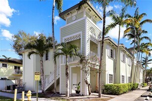 373 NE 26th Pl in Homestead, FL - Building Photo