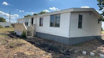 2768 Poppy Ln in Princeton, TX - Building Photo