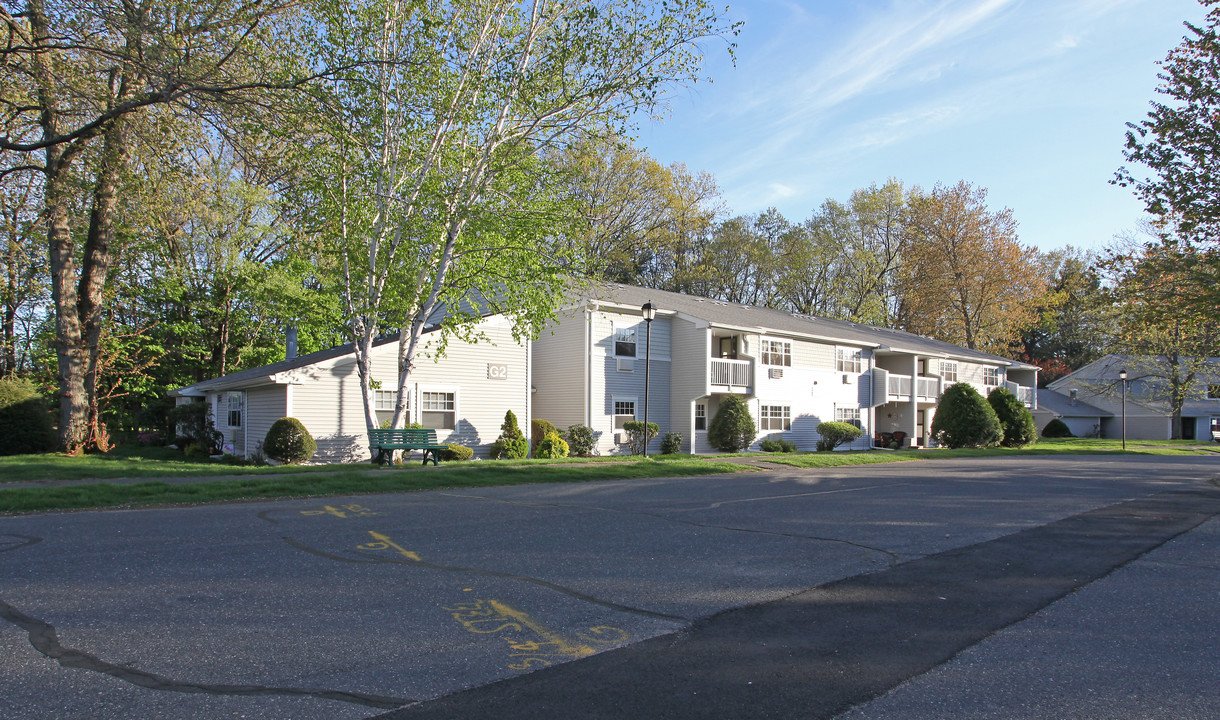 Wilbraham Commons in Wilbraham, MA - Building Photo