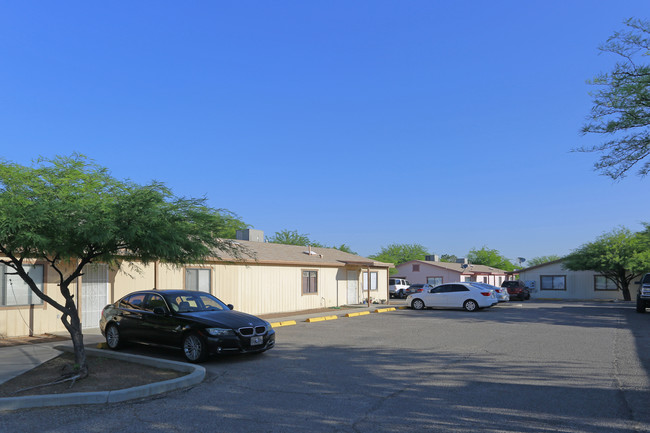 335 E Elvira St in Tucson, AZ - Building Photo - Building Photo