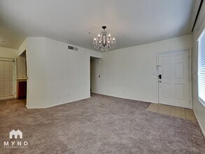 1825 W Ray Rd, Unit 2040 in Chandler, AZ - Foto de edificio - Building Photo