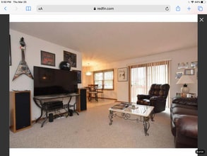 3648 Birdsong Ln in Janesville, WI - Foto de edificio - Building Photo