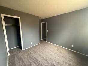 2930 N Lincoln Ave in Davenport, IA - Building Photo - Building Photo