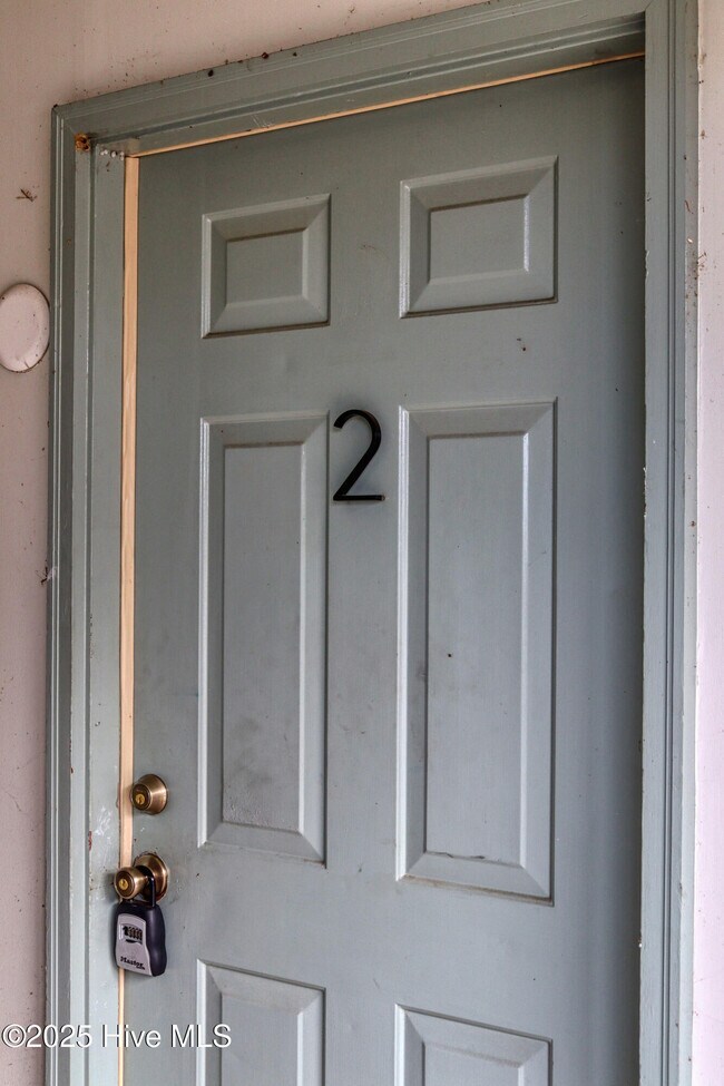 2318 Indian Dr in Jacksonville, NC - Building Photo - Building Photo