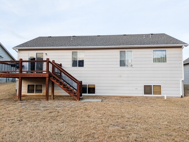 14201 E Twinlake Dr in Wichita, KS - Building Photo - Building Photo