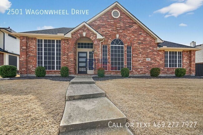 property at 2501 Wagonwheel Dr