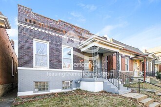 3711 S Spring Ave in St. Louis, MO - Building Photo - Building Photo