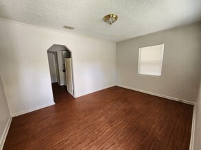1829 Lambert St-Unit -1 in Jacksonville, FL - Building Photo - Building Photo