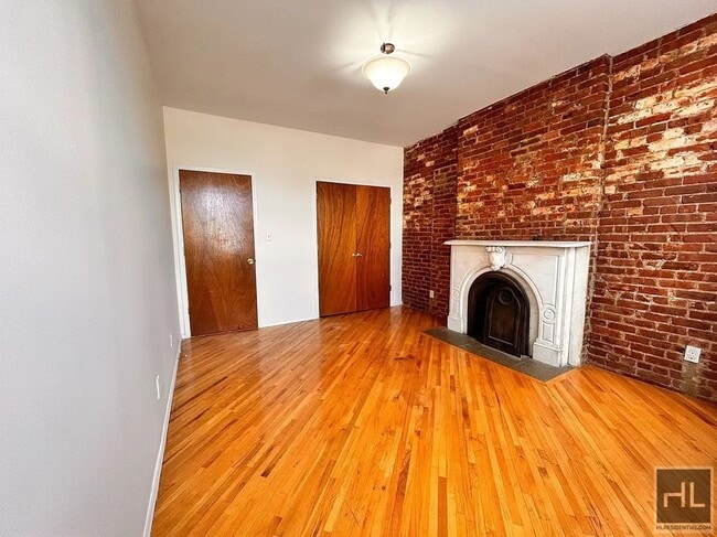 property at 463 5th Ave