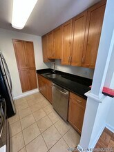 80 Thornton Rd in Brookline, MA - Building Photo - Building Photo