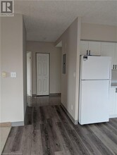 274 Erb St. W in Waterloo, ON - Building Photo - Building Photo