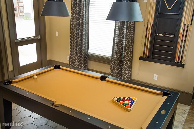 331 Forest Center Dr Photo