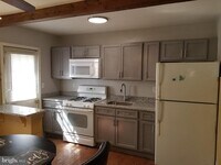 2046 Harman Ave photo'