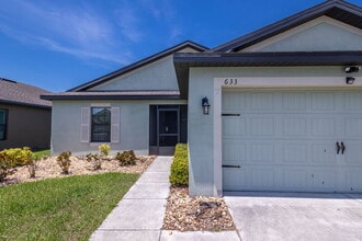 633 Chatham Walk Dr in Ruskin, FL - Building Photo - Building Photo