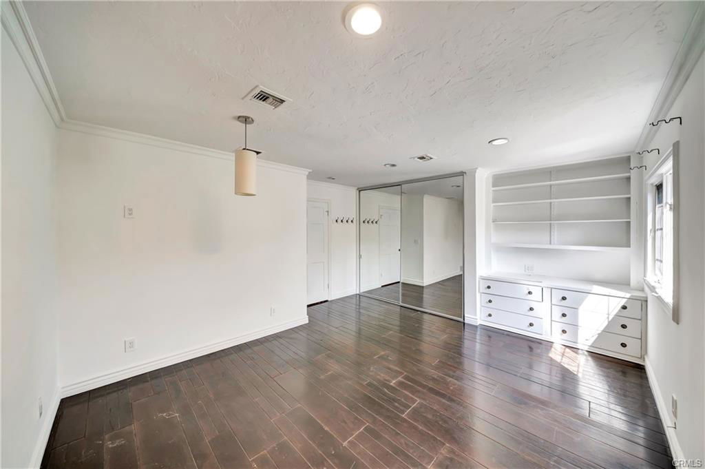 5441 Calvin Ave in Los Angeles, CA - Foto de edificio