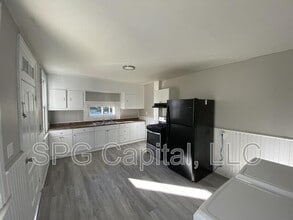 1340 W College Ave in York, PA - Foto de edificio - Building Photo