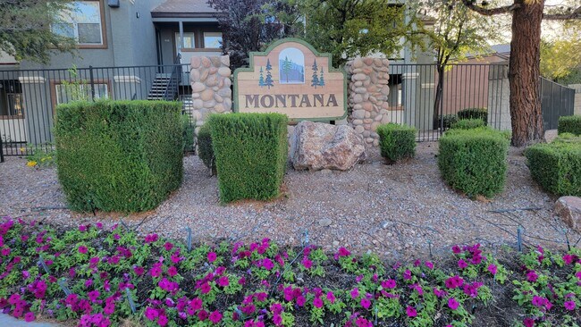 555 E Silverado Ranch Blvd, Unit 2066 in Las Vegas, NV - Building Photo - Building Photo