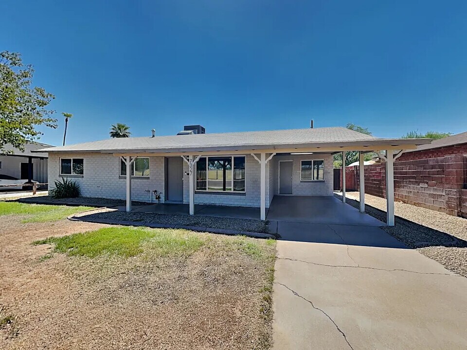 7326 E Palm Ln in Scottsdale, AZ - Building Photo