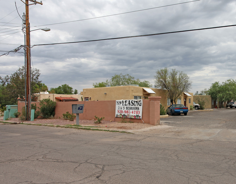 Barrio Blacklidge in Tucson, AZ - Building Photo