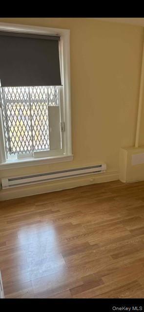 property at 30 E Kingsbridge Rd