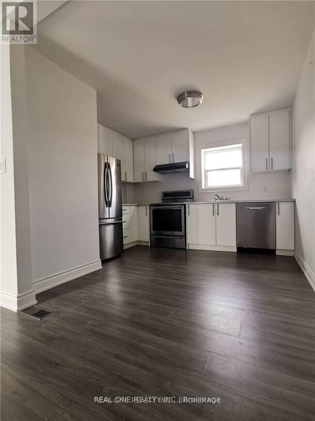 148 Tiago Ave in Toronto, ON - Building Photo - Building Photo