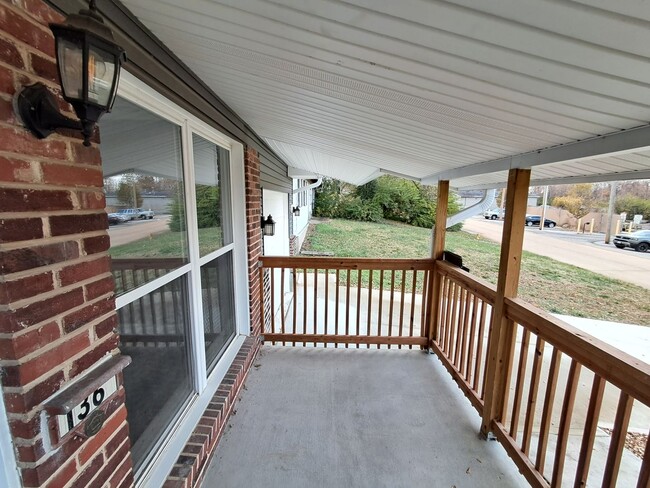 property at 136 E Waymire Ave