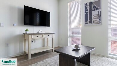 815 Madison St in Durham, NC - Foto de edificio - Building Photo