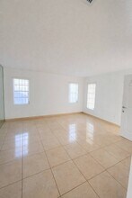1220 SW 78th Ave in Miami, FL - Building Photo - Building Photo