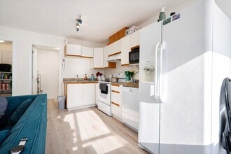 34660-34666 6 Ave in Abbotsford, BC - Building Photo - Building Photo