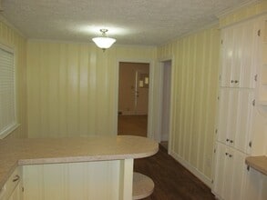 1826 Polo Rd in Winston-Salem, NC - Building Photo - Building Photo