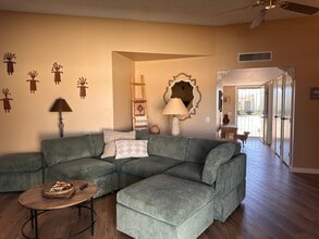17247 N 106th Ave in Sun City, AZ - Building Photo - Building Photo