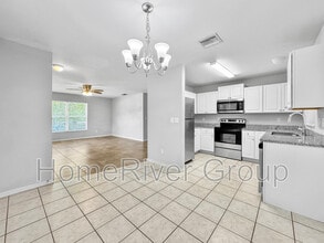 407 E Morgan St in Tarpon Springs, FL - Building Photo - Building Photo