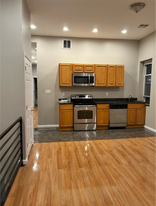 2113 E Huntingdon St in Philadelphia, PA - Building Photo