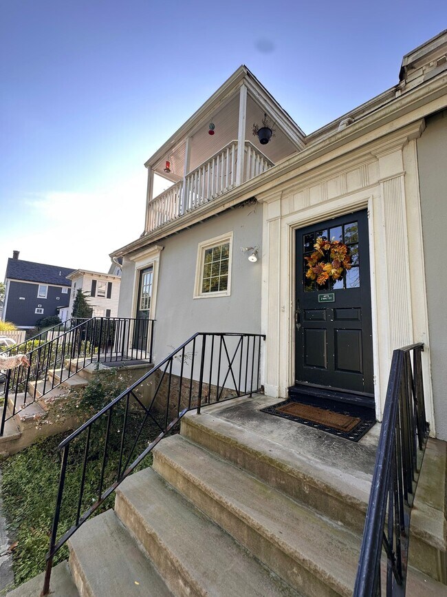 2 E Main St Rentals in Mendham, NJ