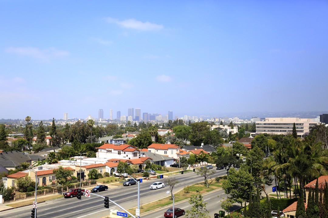 Vinz on Fairfax in Los Angeles, CA - Foto de edificio