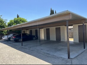 1178 Beverly Blvd in Lemoore, CA - Building Photo - Building Photo