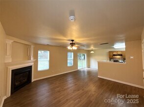 6831 Sunman Rd in Charlotte, NC - Building Photo - Building Photo