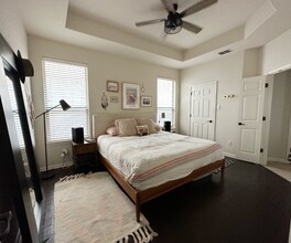 7337 Menchaca Rd in Austin, TX - Building Photo - Building Photo