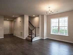 801 Barn Swallow Wy in Mechanicsburg, PA - Foto de edificio - Building Photo