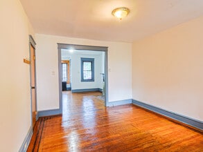 3359 Tyson Ave in Philadelphia, PA - Building Photo - Building Photo