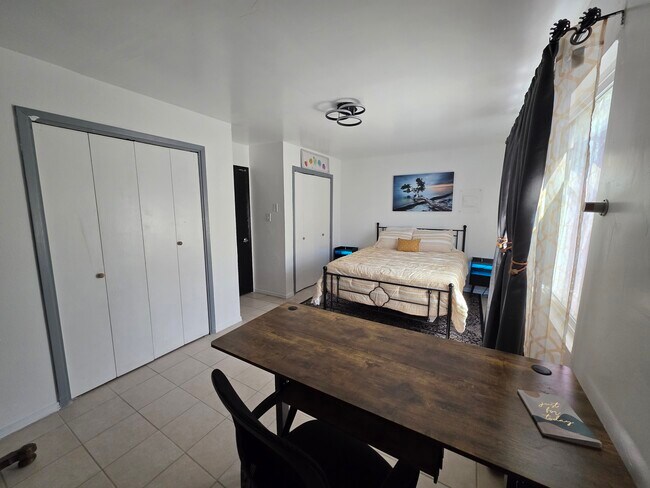 346 Virginia St NE, Unit 3 in Albuquerque, NM - Building Photo - Building Photo
