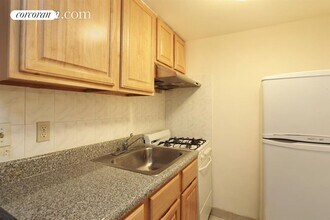 3 Doyers St in New York, NY - Building Photo - Building Photo