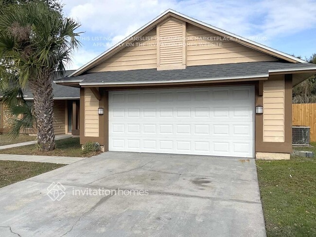 1502 Carter Oaks Dr in Valrico, FL - Building Photo - Building Photo