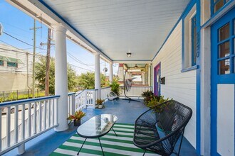 3230 Palmyra St in New Orleans, LA - Foto de edificio - Building Photo
