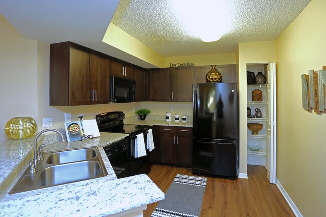 10X Sunrise in Sunrise, FL - Foto de edificio - Interior Photo